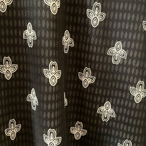 Catherine’s tank blouse - Picture 4 of 5